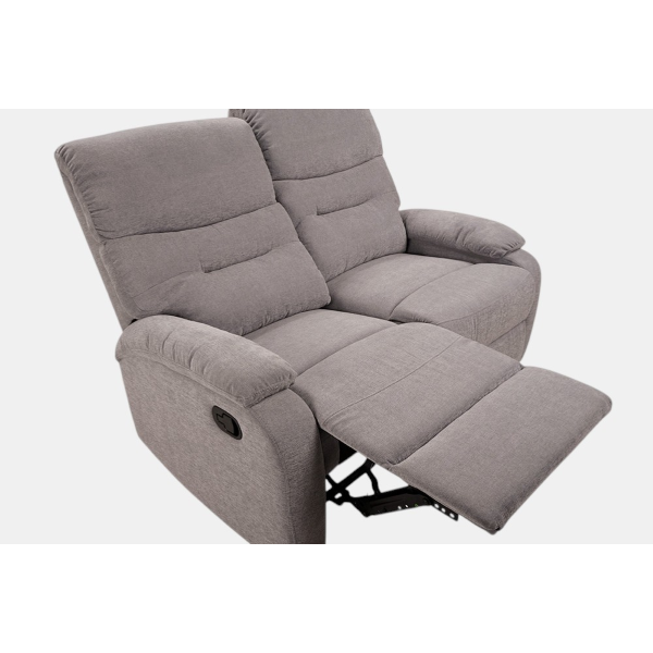 Sofá manual de 2 plazas, 135 cm de ancho, en tejido SOAVE color gris paloma.