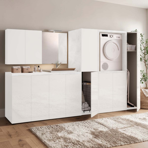 Columna multiusos de 2 puertas blancas y estructura gris con carro de lavandería