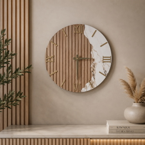 Orologio in legno 60 cm effetto cannettato e marmo bianco 