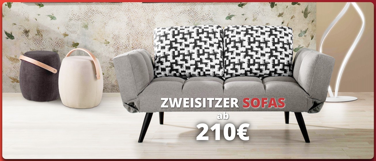 Modernes Wohnzimmer mit Zweisitzer-Sofa und passenden Poufs, Promo „Zweisitzer ab 210 €“.