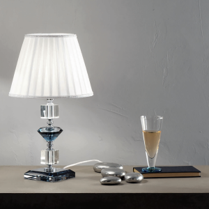 Lámpara de mesa GALA en vidrio con detalles metálicos OTTANIO 25x47 cm