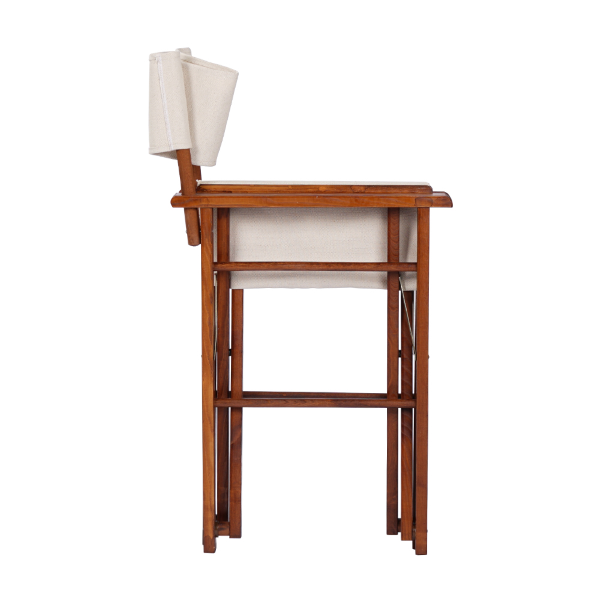 Klappbarer Regiestuhl aus naturfarbenem Holz mit Nussbaum-Finish