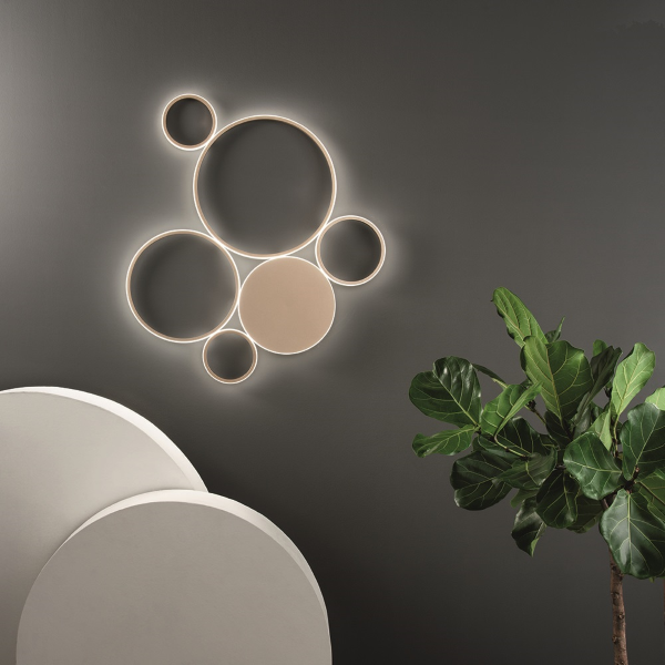 Plafón POIS en metal pintado ORO 93x84 cm