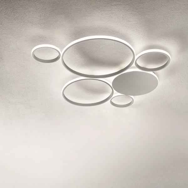 Plafón POIS en metal pintado PLATA 93x84 cm