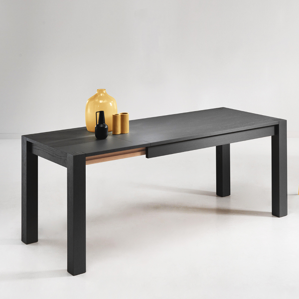 BLADE dining table extendable to 190 cm in Black wood