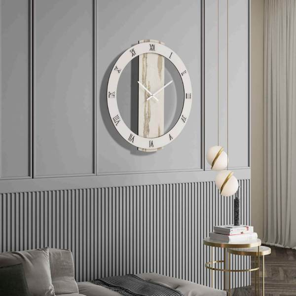 Orologio rotondo D80 cm in legno rivestito con parato e dettagli Argento TYLER