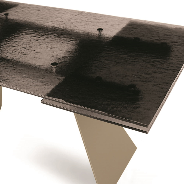 Table extensible WATERS 240 cm avec piètement en métal Beige et plateau en verre Bronze