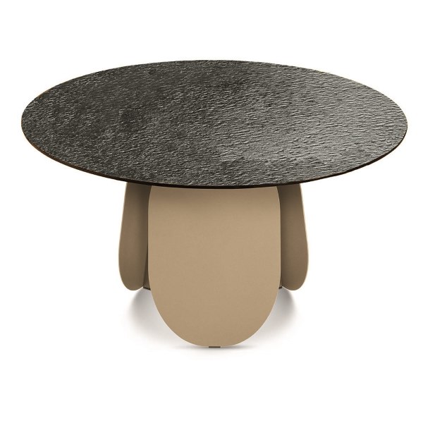 Runder Tisch mit beiger Metallbasis und Rauchglasplatte – MAYA120