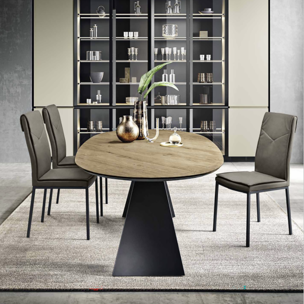 Mesa fija TOKYO de 210 cm con base de metal negro y tapa de roble crudo