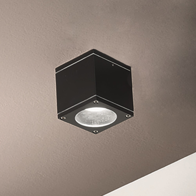 LED-Deckenleuchte NEVADA für den Außenbereich aus schwarzem Aluminium 9x10 cm