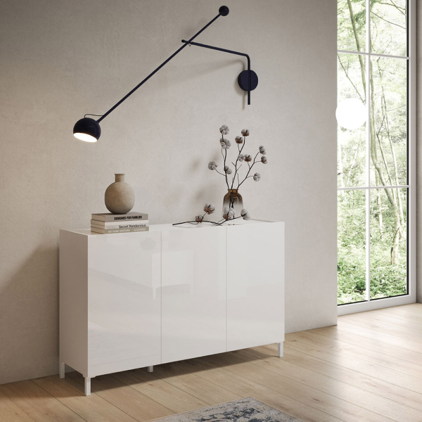 Buffet en bois 130 cm avec 3 portes et 2 compartiments avec étagères en Blanc Brillant HARAS