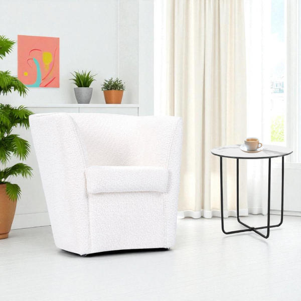 Fauteuil blanc en tissu bouclé teddy, doux et rembourré

