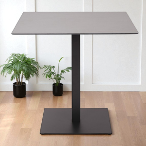 Tavolo quadrato da bar ristorante pub per esterno 80x80 cm piano in HPL Cemento H 106 