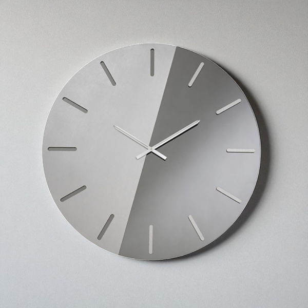 MACK runde Wanduhr D80 cm zweifarbig Rauch und Silber