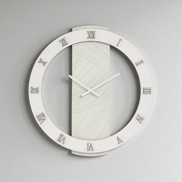 Orologio SCOTT rotondo D60 cm in legno rivestito con parato e dettagli Argento