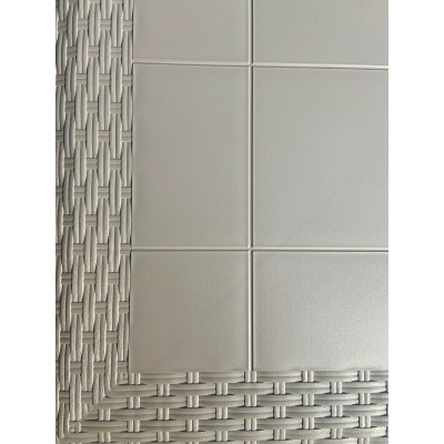 Quadratischer DALLAS Tisch 80x80cm innen aus Kunstrattan taupe