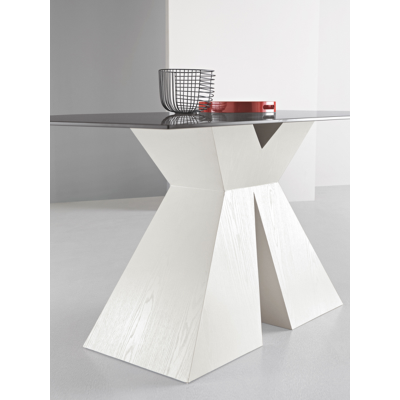 Tavolo con piano in vetro fumè e base effetto legno ZEFIRO BIANCO