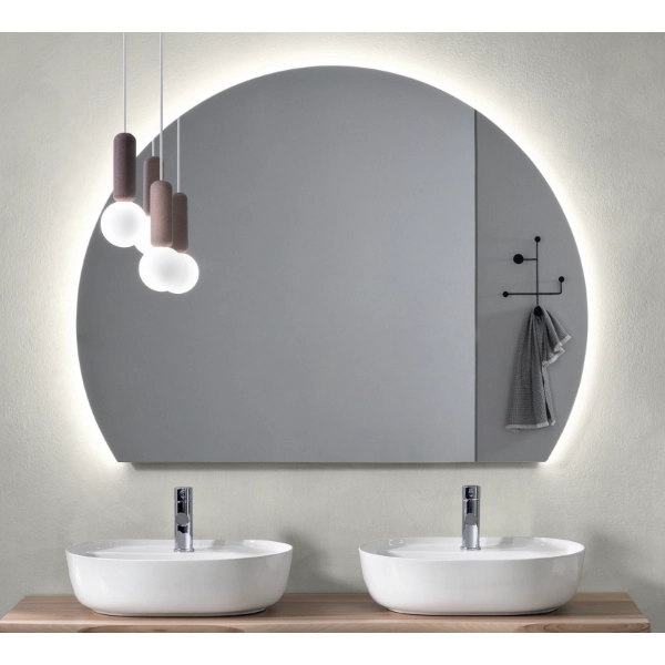 Specchio retroilluminato a LED moderno KENYA 120x93 cm