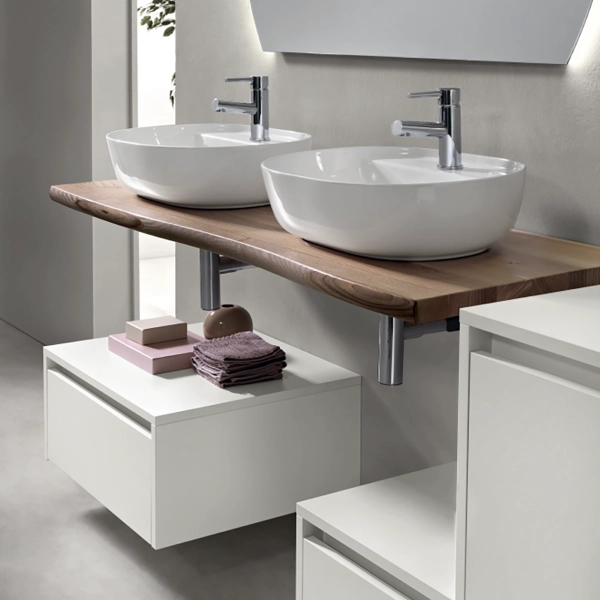 Etagère lavabo de salle de bain suspendue en bois naturel BREIS 140 cm