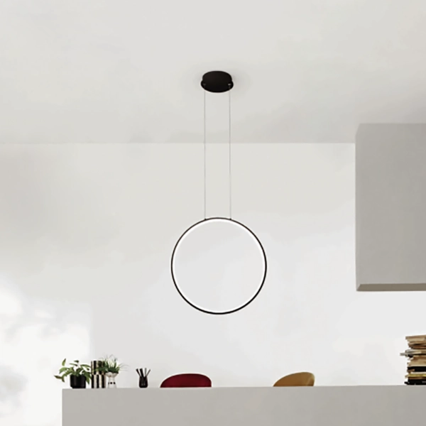Suspension avec cercle vertical en métal noir 60 cm NOVA