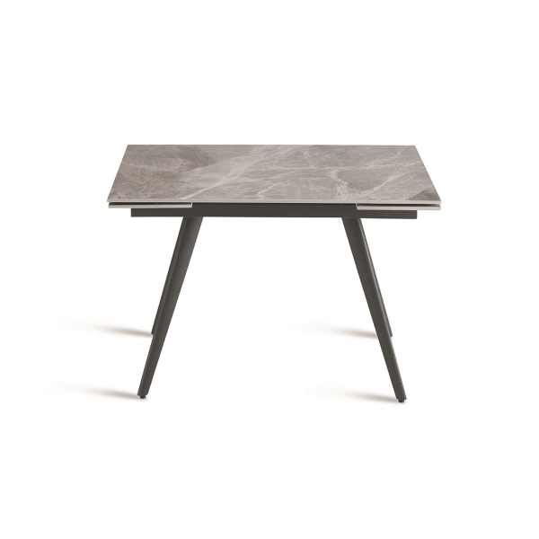 Mesa con sobre efecto Mármol Gris y base metálica extensible hasta 180 cms ORESTE