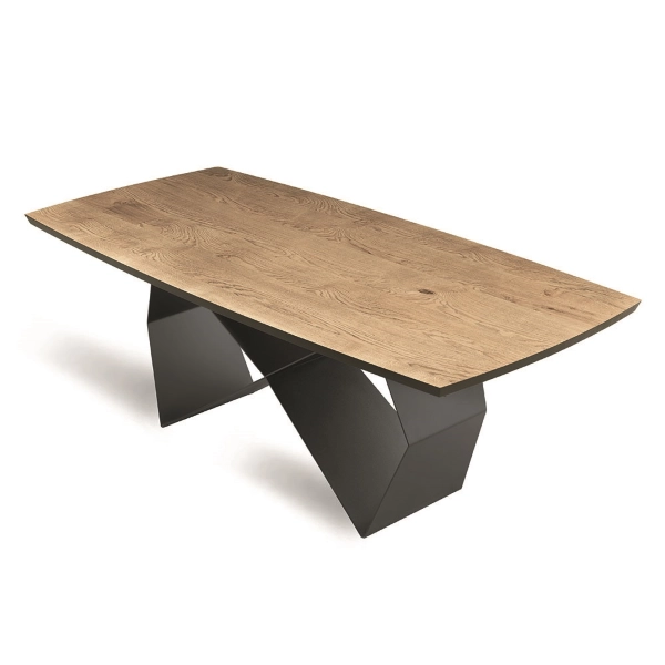 Mesa extensible de 300 cm con base de metal negro y tapa WALL de roble crudo