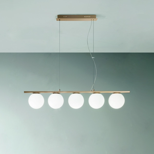 Lámpara colgante MONILE de metal dorado y vidrio soplado con 5 luces