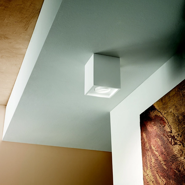 Spot de plafond carré en plâtre peint blanc SIRTA 13x16 cm