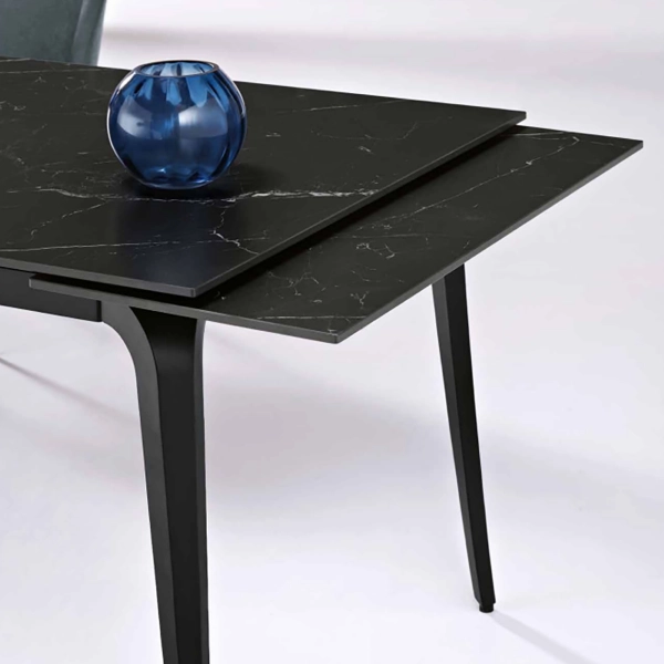 Mesa de piedra efecto mármol negro FELIX extensible hasta 240 cm