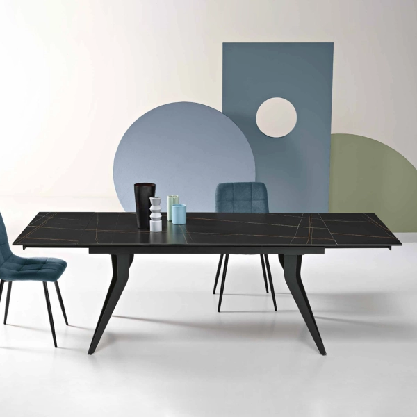 Mesa extensible THOR de 240 cm con base de metal y tapa efecto mármol negro
