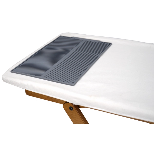 Tabla de planchar plegable de madera de haya con ruedas – REVI Tabaco