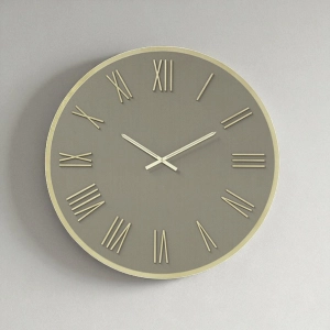Runde Uhr D60 cm aus Ardesia Laminam mit LAZARUS Golddetails