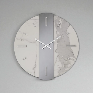 Runde Uhr WAYLEN, D60 cm, aus weißem Kerlite-Rauchglas mit silbernen Details